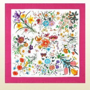 New Gucci Scarf Floral 1 Print Iconic Multicolor Pink Border Silk Wrap